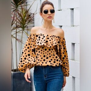 Off-Shoulder Polka Dot Blouse in Mustard